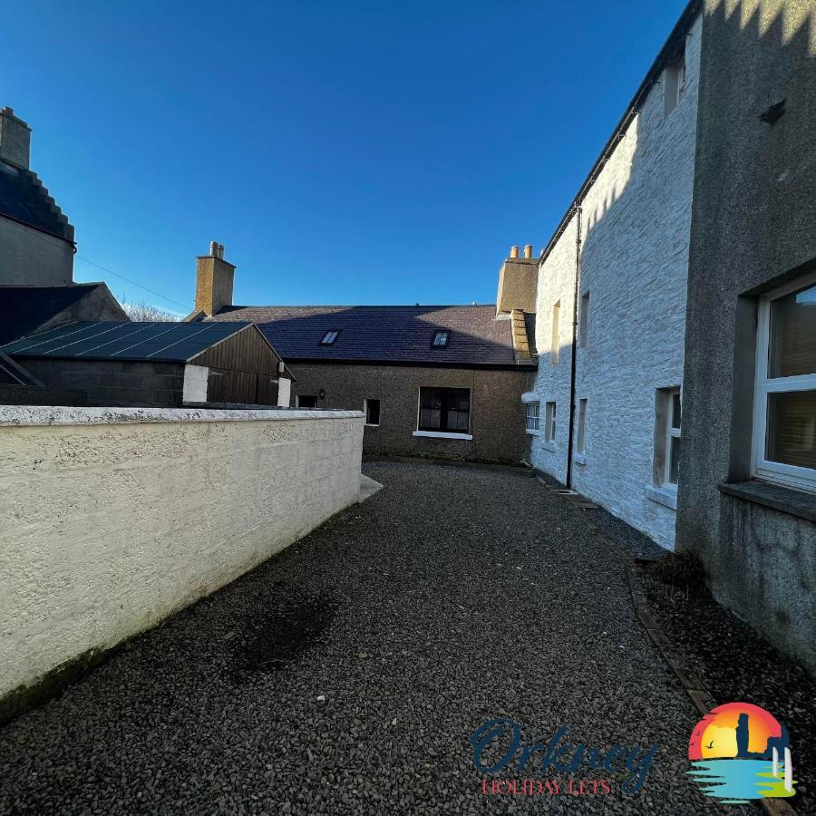 89 Victoria Street, Kirkwall, Orkney - Or00066F Eksteriør billede